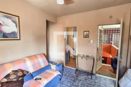 Sala de apartamento à venda com 1 quarto, 35m² em Irajá, Rio de Janeiro