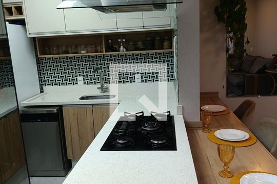 Apartamento à venda com 3 quartos, 75m² em Picanço, Guarulhos