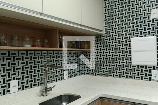 Apartamento à venda com 3 quartos, 75m² em Picanço, Guarulhos