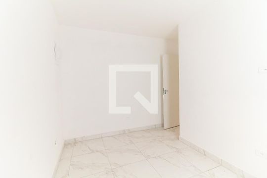 Quarto 1 de apartamento para alugar com 2 quartos, 56m² em Cidade Líder, São Paulo