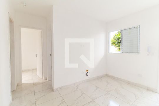 Sala de apartamento para alugar com 2 quartos, 56m² em Cidade Líder, São Paulo