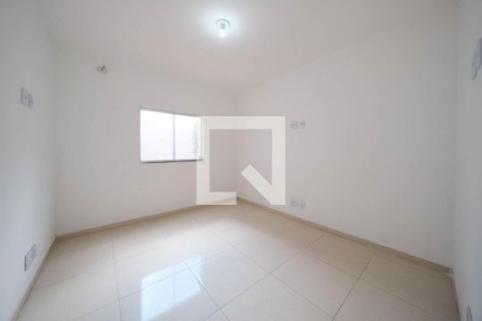Quarto 1 de casa à venda com 3 quartos, 100m² em Jardim Eliane, São Paulo