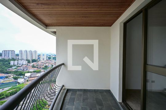 Varanda de apartamento à venda com 3 quartos, 220m² em Chácara Agrindus, Taboão da Serra