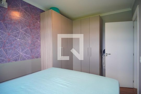 Quarto 1 de apartamento à venda com 2 quartos, 52m² em Feitoria, São Leopoldo