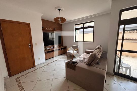 Apartamento para alugar com 4 quartos, 220m² em Nova Floresta, Belo Horizonte