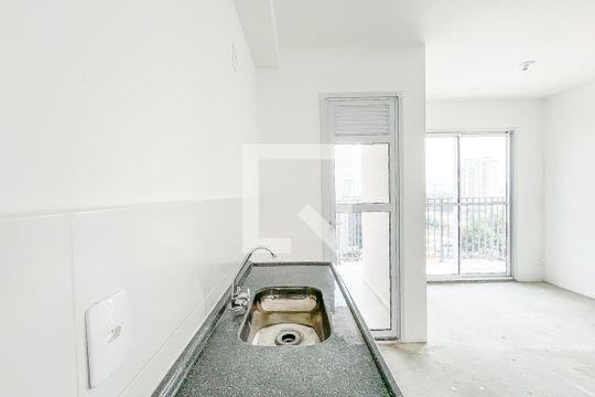 Sala/Cozinha de apartamento à venda com 2 quartos, 41m² em Bom Retiro, São Paulo