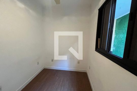 Quarto 1 de casa para alugar com 5 quartos, 250m² em Jardim Santa Cruz (zona Norte), São Paulo