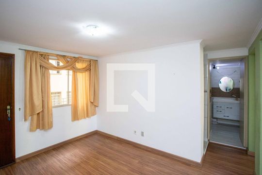 Sala de apartamento à venda com 2 quartos, 45m² em Conceição, Diadema