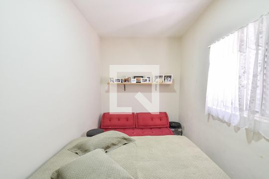 Quarto 1 de casa à venda com 4 quartos, 180m² em Vila Monumento, São Paulo