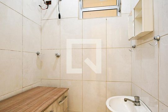 Lavabo de casa de condomínio para alugar com 2 quartos, 126m² em Tatuapé, São Paulo
