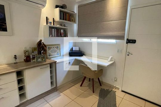 Quarto de casa de condomínio à venda com 3 quartos, 80m² em Fazenda Santa Cândida, Campinas