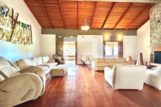 Sala de casa de condomínio para alugar com 5 quartos, 555m² em Santo Antonio de Lisboa, Florianópolis