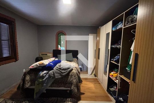 Quarto de casa à venda com 4 quartos, 200m² em Campestre, São Leopoldo