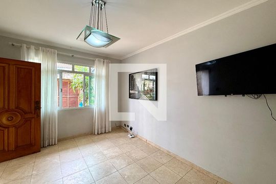 Sala  de casa à venda com 2 quartos, 150m² em Vila Cruzeiro, São Paulo