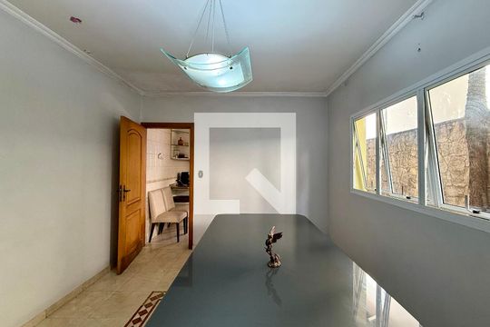 Sala  de casa à venda com 2 quartos, 150m² em Vila Cruzeiro, São Paulo