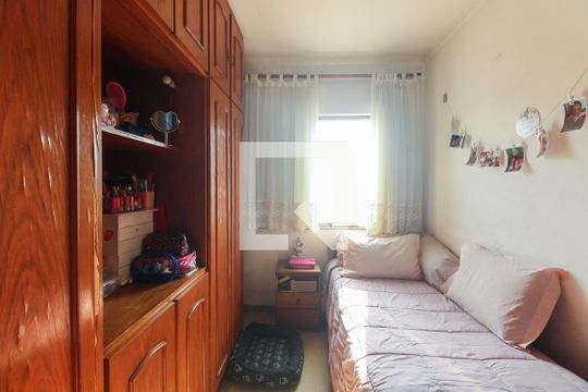 Quarto 2 de casa à venda com 3 quartos, 120m² em Vila Aricanduva, São Paulo
