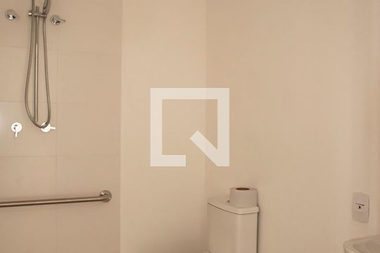 Banheiro de kitnet/studio à venda com 1 quarto, 25m² em Vila da Saúde, São Paulo