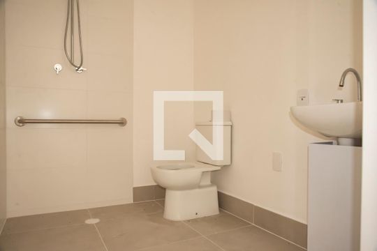 Banheiro de kitnet/studio à venda com 1 quarto, 25m² em Vila da Saúde, São Paulo