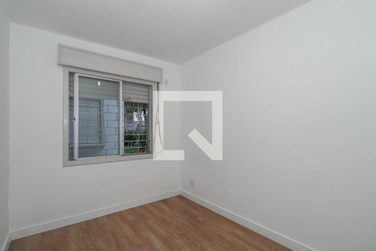 Quarto 2 de apartamento para alugar com 2 quartos, 52m² em São Sebastião, Porto Alegre