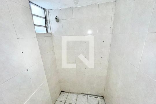 Sala/Quarto de kitnet/studio para alugar com 1 quarto, 18m² em Vila Aurora (zona Norte), São Paulo