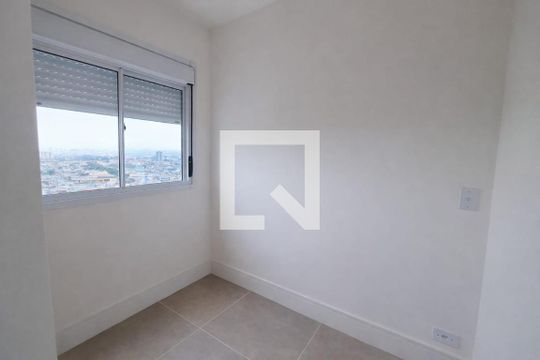 Quarto 1 de apartamento à venda com 2 quartos, 42m² em Vila Yolanda, Osasco
