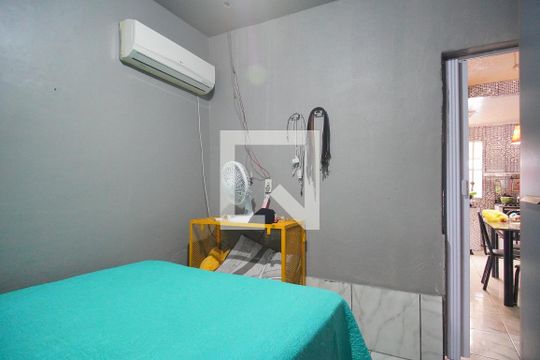Quarto 1 de casa para alugar com 2 quartos, 140m² em Santos Dumont, São Leopoldo