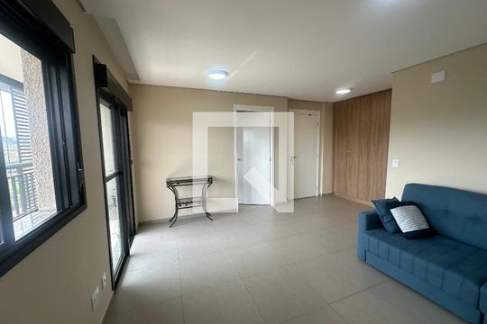 Studio de apartamento para alugar com 1 quarto, 46m² em Empresarial 18 do Forte, Barueri