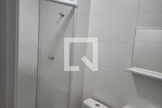 Banheiro de apartamento à venda com 1 quarto, 37m² em Vila das Belezas, São Paulo
