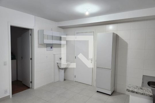 Sala de apartamento à venda com 1 quarto, 37m² em Vila das Belezas, São Paulo