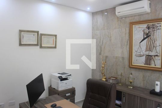 Quarto 2 de casa à venda com 2 quartos, 200m² em Fundação, São Caetano do Sul