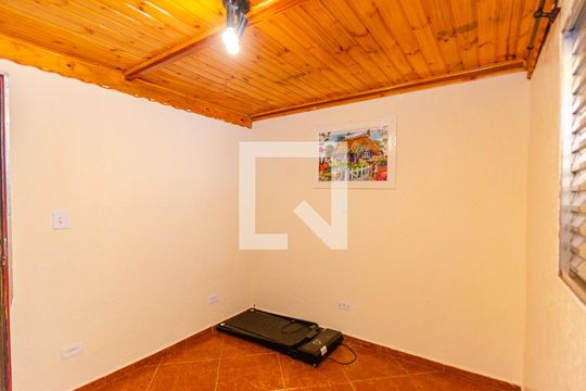 Quarto 1 - Casa 1 de casa à venda com 3 quartos, 300m² em Vila Zat, São Paulo