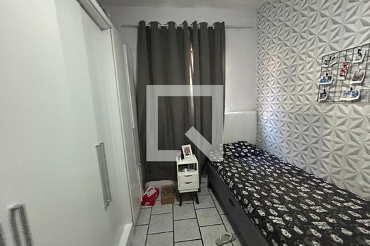 Casa à venda com 2 quartos, 110m² em Ramos, Rio de Janeiro