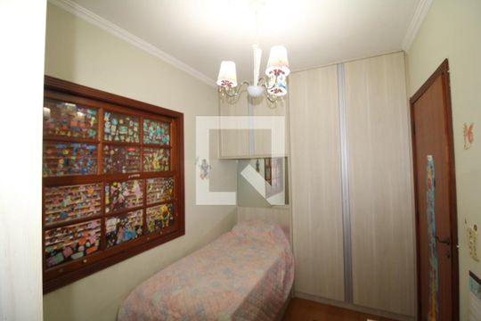 Quarto 1 de casa à venda com 3 quartos, 216m² em Parque Sao Domingos, São Paulo