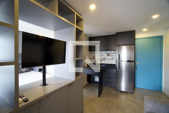 Sala de kitnet/studio à venda com 1 quarto, 30m² em Pinheiros, São Paulo