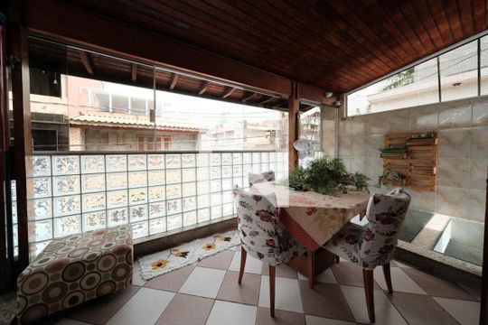 Suíte 1 de casa à venda com 4 quartos, 192m² em Parque Savoi City, São Paulo