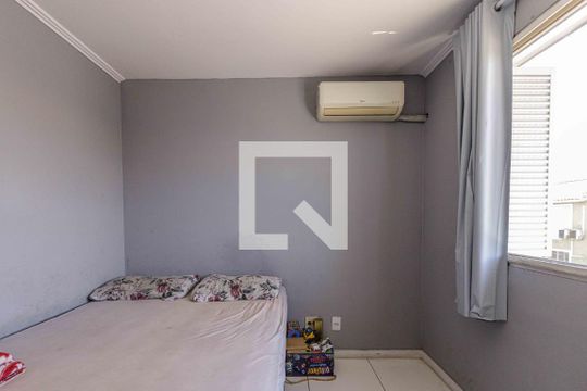 Quarto de apartamento à venda com 2 quartos, 70m² em Sarandi, Porto Alegre