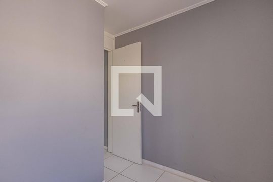 Quarto de apartamento à venda com 2 quartos, 70m² em Sarandi, Porto Alegre