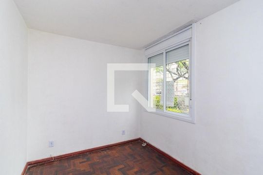 Quarto 2 de apartamento à venda com 2 quartos, 43m² em Santo Antônio, Porto Alegre