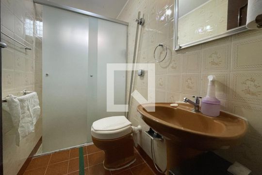 Banheiro de apartamento à venda com 2 quartos, 72m² em Santana, São Paulo