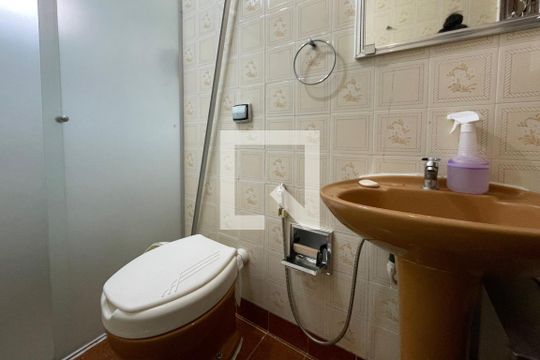 Banheiro de apartamento à venda com 2 quartos, 72m² em Santana, São Paulo