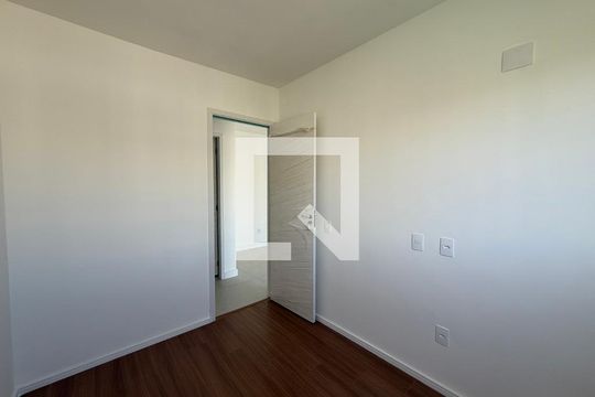 Quarto  de apartamento à venda com 2 quartos, 46m² em Jacarepaguá, Rio de Janeiro