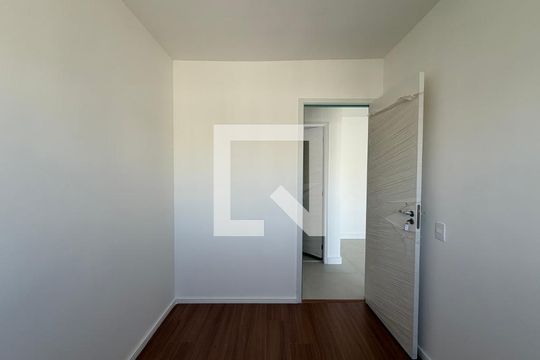 Quarto  de apartamento à venda com 2 quartos, 46m² em Jacarepaguá, Rio de Janeiro
