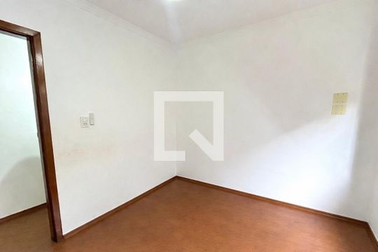 Quarto 1 de casa à venda com 3 quartos, 150m² em Jardim do Papai, Guarulhos