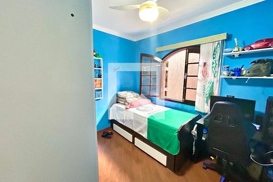 Quarto 2 de casa à venda com 3 quartos, 150m² em Jardim do Papai, Guarulhos