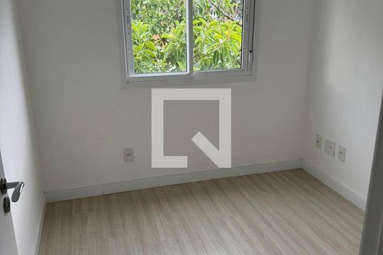 Quarto de apartamento à venda com 3 quartos, 80m² em Santo Antônio, Porto Alegre