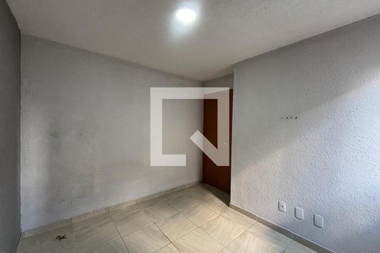 Apartamento à venda com 2 quartos, 52m² em Santos Dumont, São Leopoldo