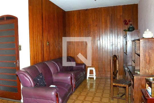 Sala de casa à venda com 4 quartos, 360m² em Goiânia, Belo Horizonte