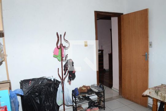 Quarto 3 de casa à venda com 4 quartos, 360m² em Goiânia, Belo Horizonte