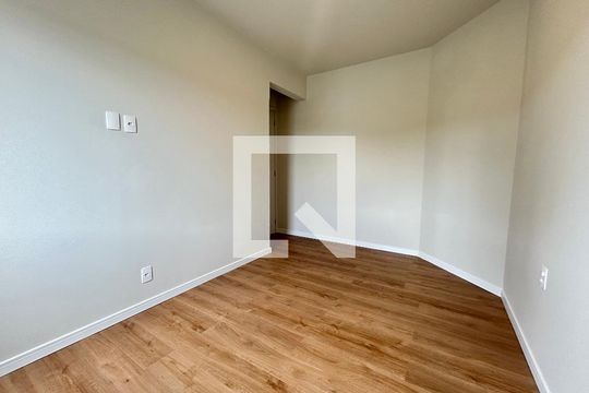 Quarto 2 de apartamento para alugar com 3 quartos, 89m² em Trindade, Florianópolis
