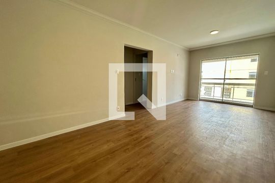 Sala de apartamento para alugar com 3 quartos, 89m² em Trindade, Florianópolis